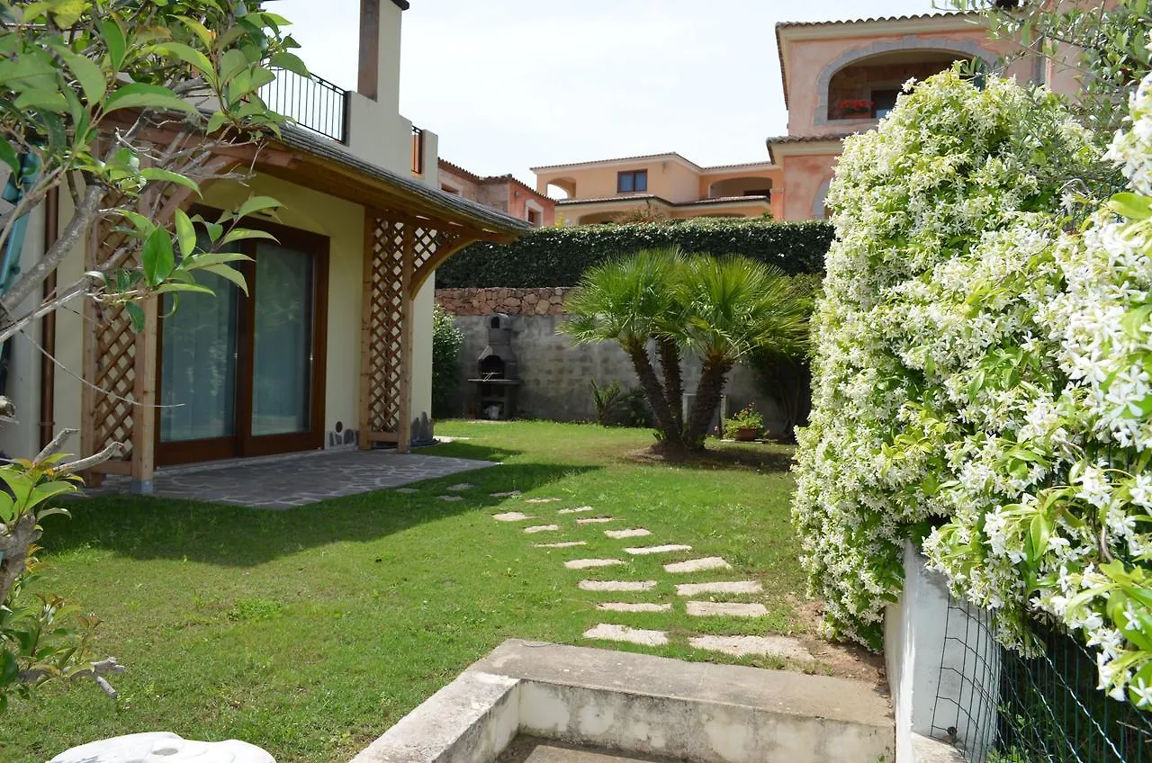 Iss Travel, Citai Panoramic Apartments - 1,5 Km From The Beach 산테오도로
